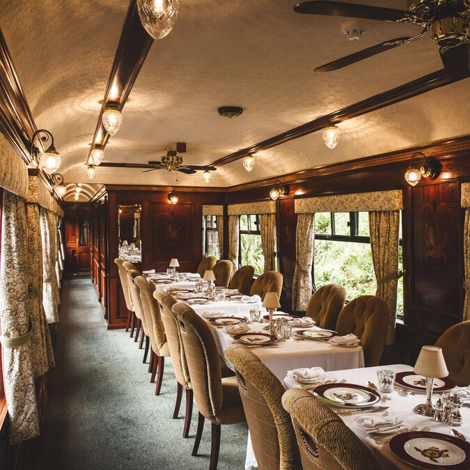 Voiture-restaurant Royal Scotsman | © Belmond