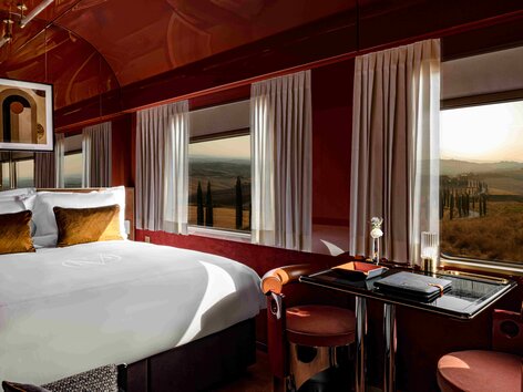 Luxury train La Dolce Vita Orient Express - Suite Cabin | © La Dolce Vita Orient Express