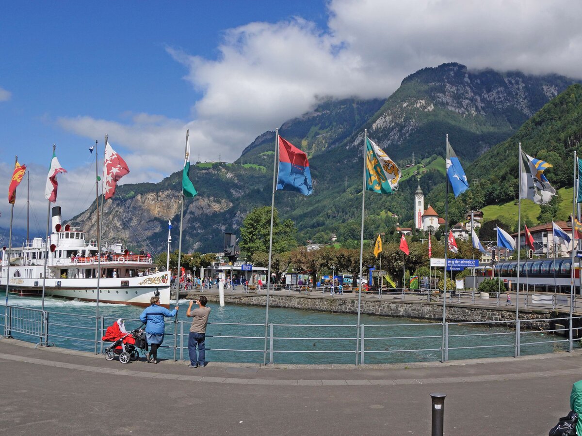 Gotthard Panorama Express | railtour - the swiss travel specialist