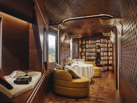 L'Observatoire Suite Bibliothek und Essbereich | © Belmond