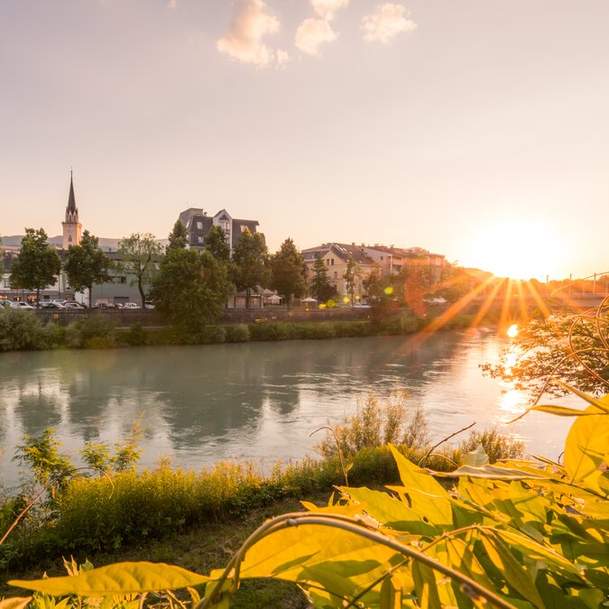 Villach verbindet alpine Landschaften mit südlichem Lebensgefühl. Entdecke Natur, Kultur und Genussmomente in einer der schönsten Städte Kärntens. | © Region Villach Tourismus GmbH, Michael Stabentheiner