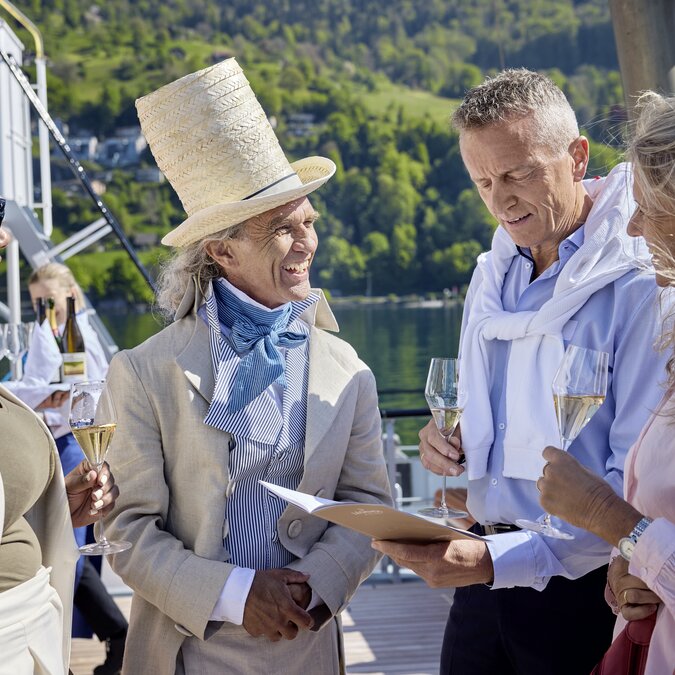 Une expérience exclusive en groupe : Legends of Lake Lucerne | © Schifffahrtsgesellschaft des Vierwaldstättersees (SGV) / Beat Brechbühl