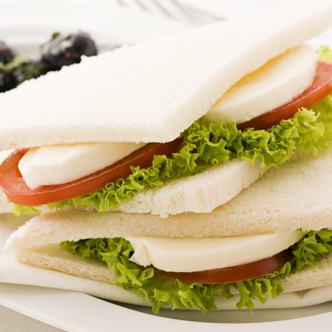 Tomate-Mozzarella-Tramezzini | © shutterstock 64181569