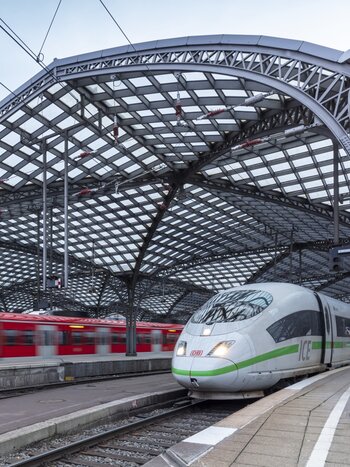 railtour_ICE_DB | © Deutsche Bahn AG / Axel Hartmann
