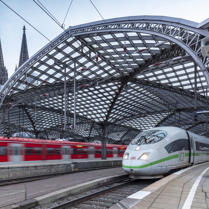 railtour_ICE_DB | © shutterstock