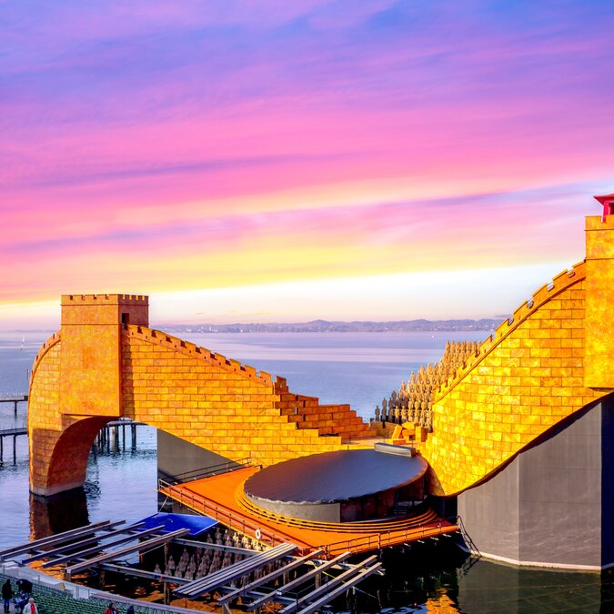 Scène du festival en plein air, Bregenz, Autriche | © shutterstock_2138476725