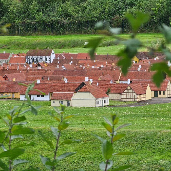 Mini-Town Fredericia with replica houses on a scale of 1:10, an attraction for children and adults alike | © Shutterstock / 2488945479