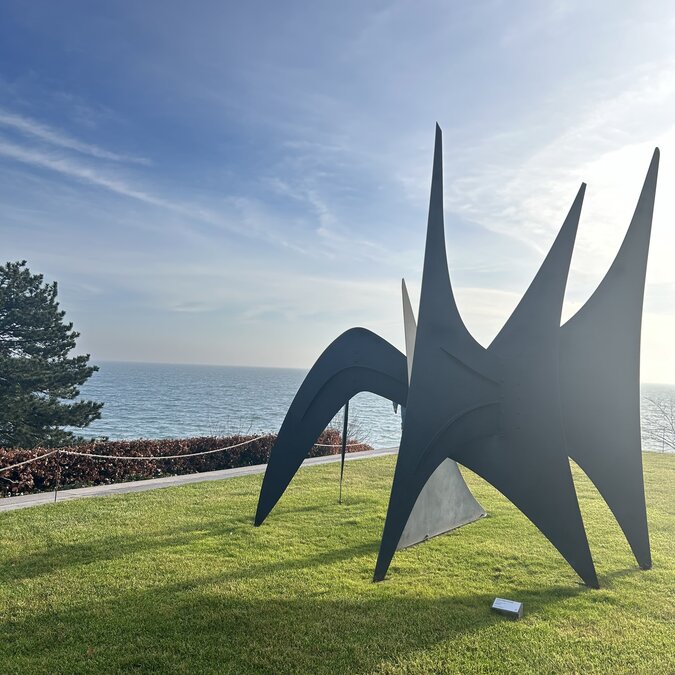 Jardin de sculptures sur la mer