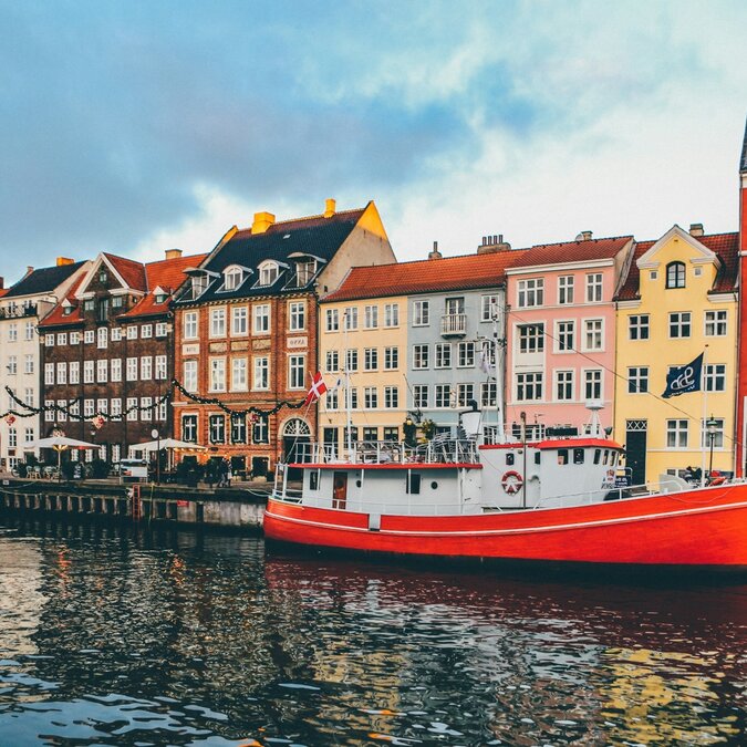 The beautiful image of the town of Copenhagen and its buildings | © Shutterstock 2471755573