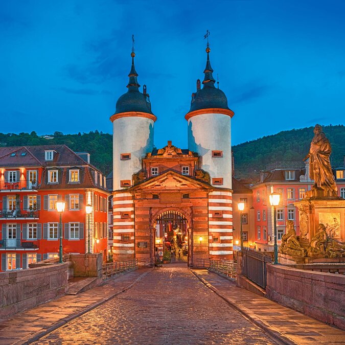 Old Bridge in Heidelberg | © Shutterstock 1937205493