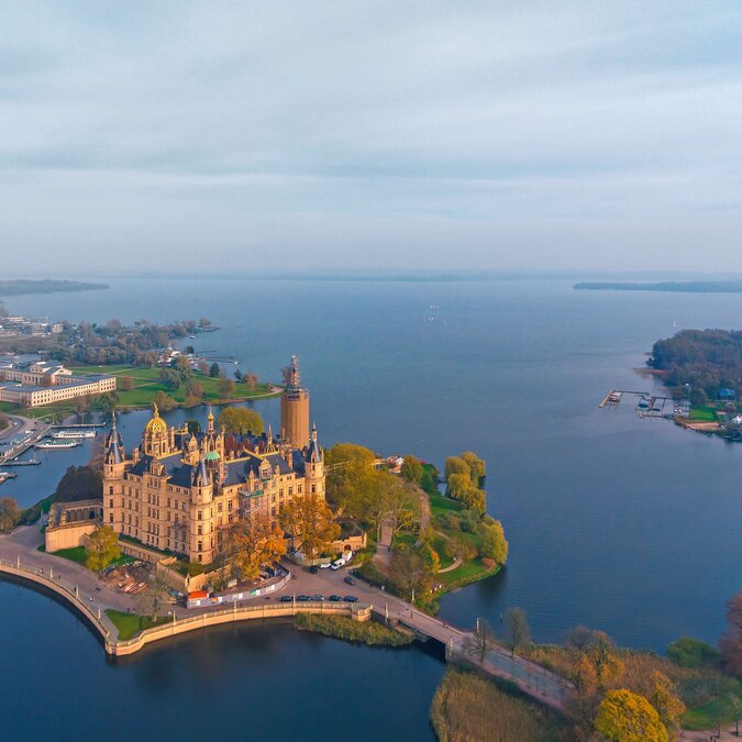 Schloss Schwerin, Deutschland | © Shutterstock 751564324