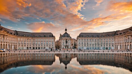Place de la Bourse in Bordeaux | &copy; shutterstock_124255273