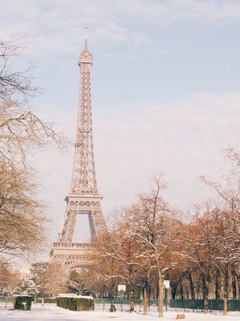 La Tour Eiffel à Paris en hiver | © shutterstock_2558033427