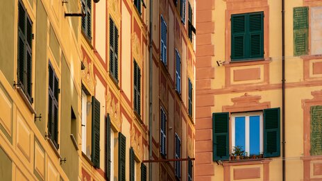 Camogli in Ligurien | &copy; shutterstock / 2463519515