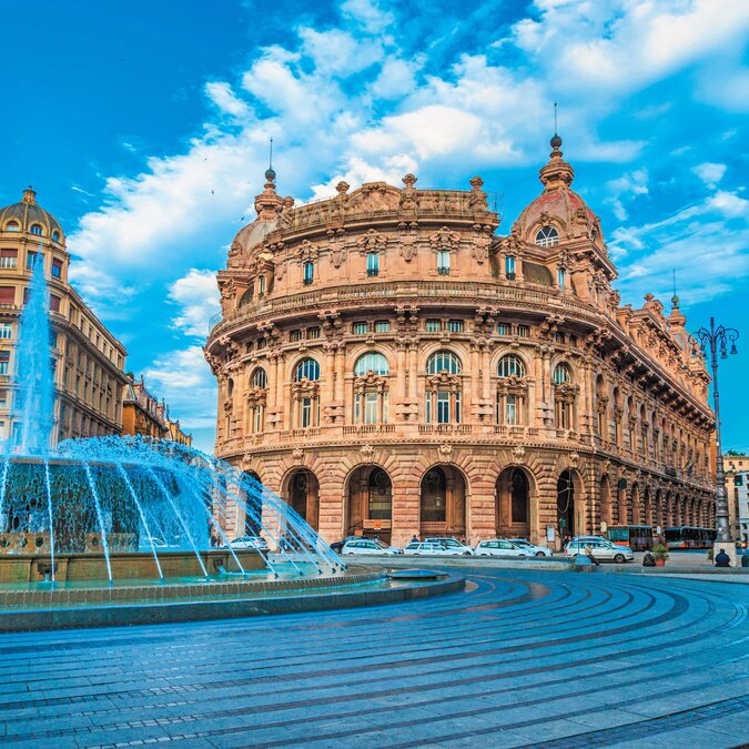 "Piazza Ferrari" à Gênes | © Shutterstock 742519927