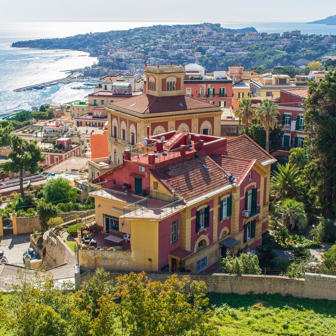 One of Naples' historic neighbourhoods, Chiaia, features wonderful architecture and luxury residences such as the Certosa fortress | © shutterstock / 1867712125