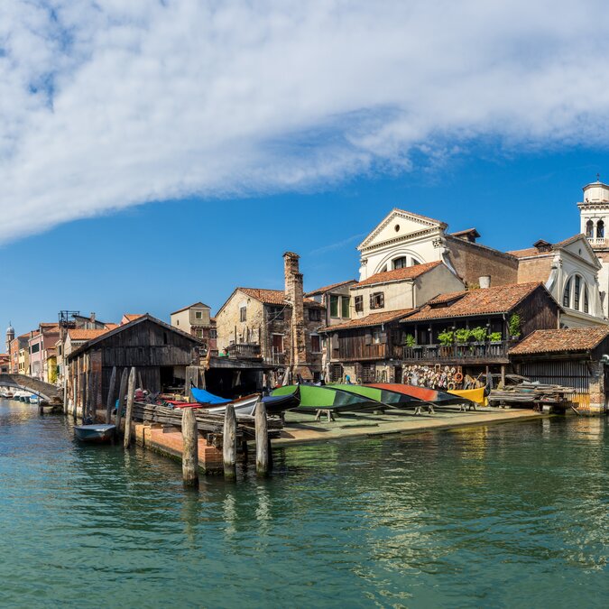 The gondola shipyard of San Trovaso (squero di San Trovaso) in Venice, Italy. | © Shutterstock 1590442435