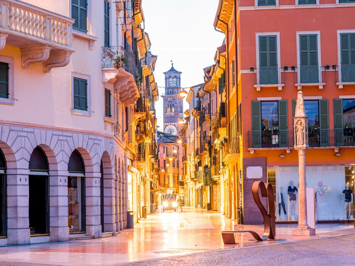 Verona Railtour Nr 1 Rail Touroperator In Switzerland