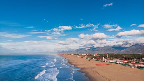 Strand von Viareggio | &copy; shutterstock / 1246860151